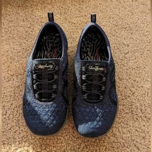 Skechers Relaxed Fit Navy Tennis Shoes